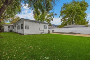 Single Family Residence, 2002 Woodlyn rd, Pasadena, CA 91104 - 41