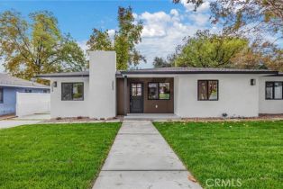 Single Family Residence, 2002  E Woodlyn RD, Pasadena, CA  Pasadena, CA 91104