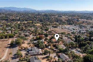 Single Family Residence, 1525 Calavo rd, Fallbrook, CA 92028 - 4