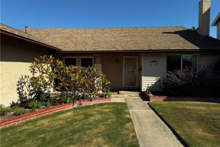 Single Family Residence, 21202 Banff ln, Huntington Beach, CA 92646 - 2