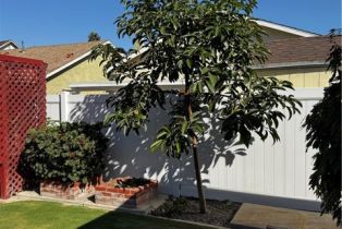 Single Family Residence, 21202 Banff ln, Huntington Beach, CA 92646 - 21