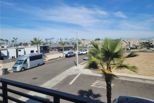 Single Family Residence, 208 Ocean pl, Seal Beach, CA 90740 - 24