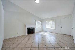 Single Family Residence, 7335 Calle Granada, Anaheim Hills, CA 92808 - 8