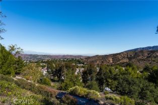 Single Family Residence, 8215 Bailey way, Anaheim Hills, CA 92808 - 27