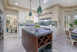 Single Family Residence, 5555 MEADOW LAKE ln, Yorba Linda, CA 92887 - 8