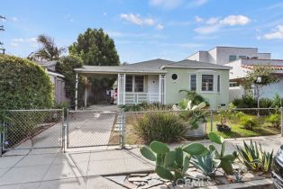 Single Family Residence, 245 Ruth AVE, Venice, CA  Venice, CA 90291