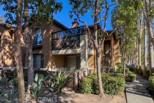 Condominium, 2960 Champion way, Tustin, CA 92782 - 2