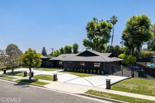 Single Family Residence, 5717 Larryan dr, Woodland Hills, CA 91367 - 63