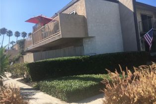 Residential Income, 120 14th ST, Huntington Beach, CA  Huntington Beach, CA 92648