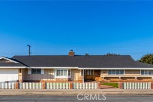 Single Family Residence, 1141 Madison ave, Orange, CA 92867 - 2