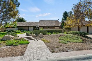 Single Family Residence, 18482 Park Villa pl, Villa Park, CA 92861 - 2