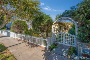 Residential Income, 1115 Ocean ave, Seal Beach, CA 90740 - 2