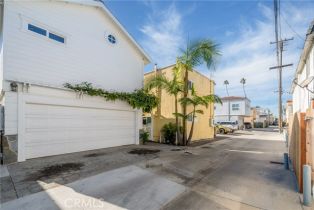 Residential Income, 1115 Ocean ave, Seal Beach, CA 90740 - 5