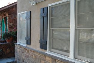 Residential Income, 20 Roycroft ave, Long Beach, CA 90803 - 3