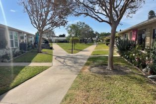 Condominium, 1360 Pelham, Seal Beach, CA 90740 - 5