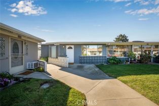 Condominium, 13701 Annandale DR, Seal Beach, CA  Seal Beach, CA 90740