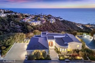 Single Family Residence, 1759 Alisos AVE, Laguna Beach, CA  Laguna Beach, CA 92651