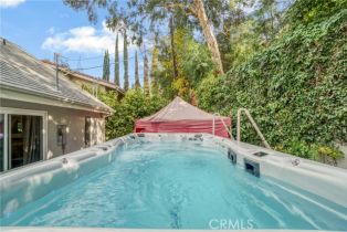 Single Family Residence, 21006 Dumetz rd, Woodland Hills, CA 91364 - 25