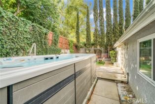 Single Family Residence, 21006 Dumetz rd, Woodland Hills, CA 91364 - 29