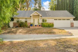 Single Family Residence, 21006 Dumetz rd, Woodland Hills, CA 91364 - 3