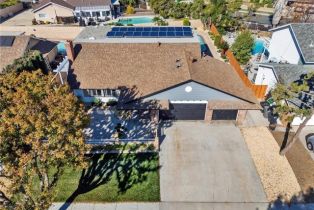 Single Family Residence, 1076 Westbrook st, Corona, CA 92878 - 3