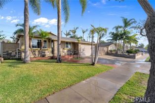 Single Family Residence, 269 Thomas st, Orange, CA 92869 - 3