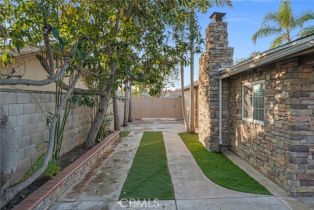 Single Family Residence, 269 Thomas st, Orange, CA 92869 - 39