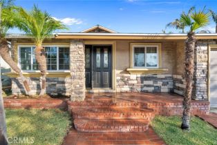 Single Family Residence, 269 Thomas st, Orange, CA 92869 - 4