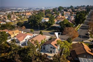 Single Family Residence, 1070 Honeywood dr, Corona, CA 92882 - 56