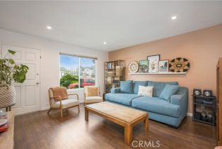 Condominium, 4698 Heil ave, Huntington Beach, CA 92649 - 4