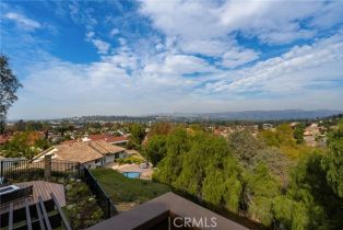 Single Family Residence, 260 Via Montanera, Anaheim Hills, CA 92807 - 45