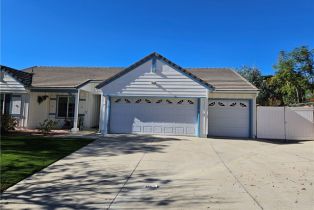 Single Family Residence, 221 Hazelridge CT, Simi Valley, CA  Simi Valley, CA 93065