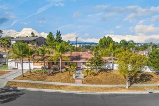 Single Family Residence, 536 San Miguel dr, Corona, CA 92879 - 33