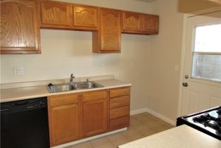 Apartment, 890 Mallard st, Orange, CA 92867 - 3