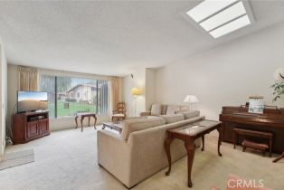 Condominium, 1320 Knollwood rd, Seal Beach, CA 90740 - 4