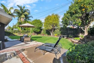 Single Family Residence, 1411 1st st, Tustin, CA 92780 - 43