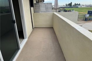 Apartment, 15762 Taft ln, Huntington Beach, CA 92649 - 4