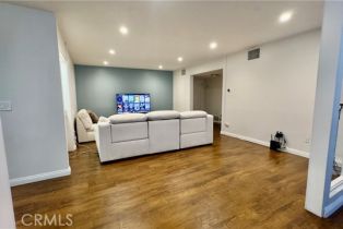 Condominium, 5339 Newcastle ave, Encino, CA 91316 - 3