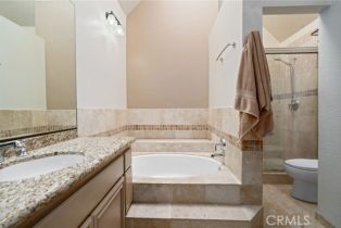 Condominium, 950 Rim Crest dr, Anaheim Hills, CA 92807 - 23