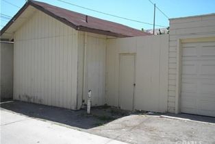 Residential Income, 1715 7th st, Long Beach, CA 90813 - 4