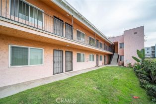 Residential Income, 625 Elm ave, Long Beach, CA 90802 - 4