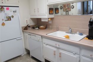 Condominium, 1351 Weeburn Rd, M4-74G, Seal Beach, CA 90740 - 15