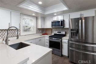 Condominium, 120 Cross Creek rd, Orange, CA 92869 - 8