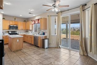 Single Family Residence, 39351 Memory dr, Murrieta, CA 92563 - 10