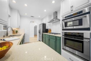 Single Family Residence, 3713 Royal Woods dr, Sherman Oaks, CA 91403 - 12