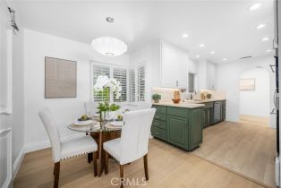 Single Family Residence, 3713 Royal Woods dr, Sherman Oaks, CA 91403 - 17