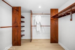 Single Family Residence, 3713 Royal Woods dr, Sherman Oaks, CA 91403 - 23