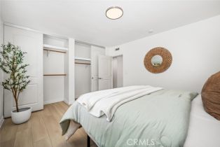 Single Family Residence, 3713 Royal Woods dr, Sherman Oaks, CA 91403 - 33