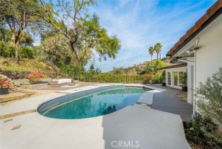 Single Family Residence, 3713 Royal Woods dr, Sherman Oaks, CA 91403 - 53