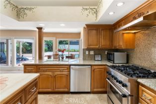 Single Family Residence, 18811 Ridgeview cir, Villa Park, CA 92861 - 12
